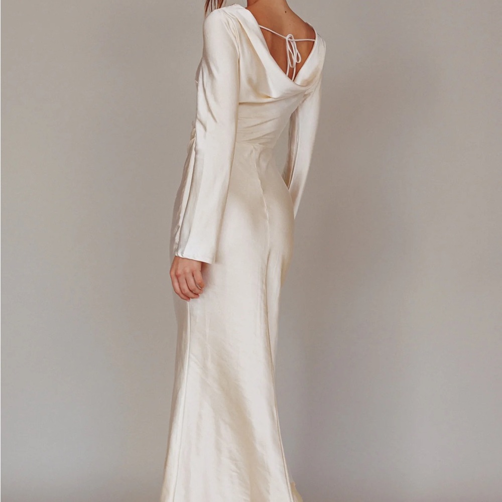 Selfie Leslie Ivory Long Sleeve Dress